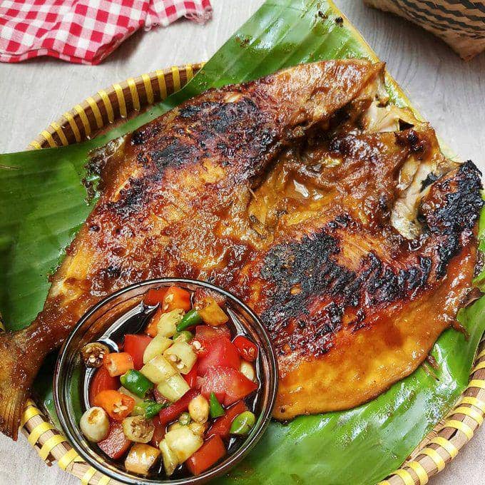 Sate Padang..Palanta Minang: Rasa yang Menggigit Jiwa di Jantung Cilacap